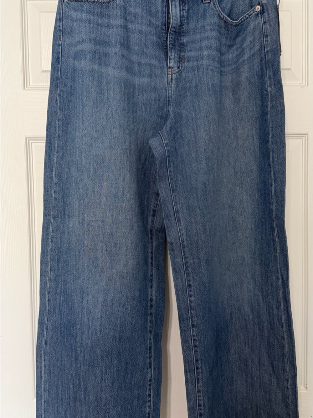 Banana Republic Women's Light Blue Wide Leg Jeans - Picture 2 of 3